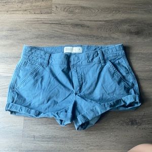 Abercrombie & Fitch classic low rise short size 4